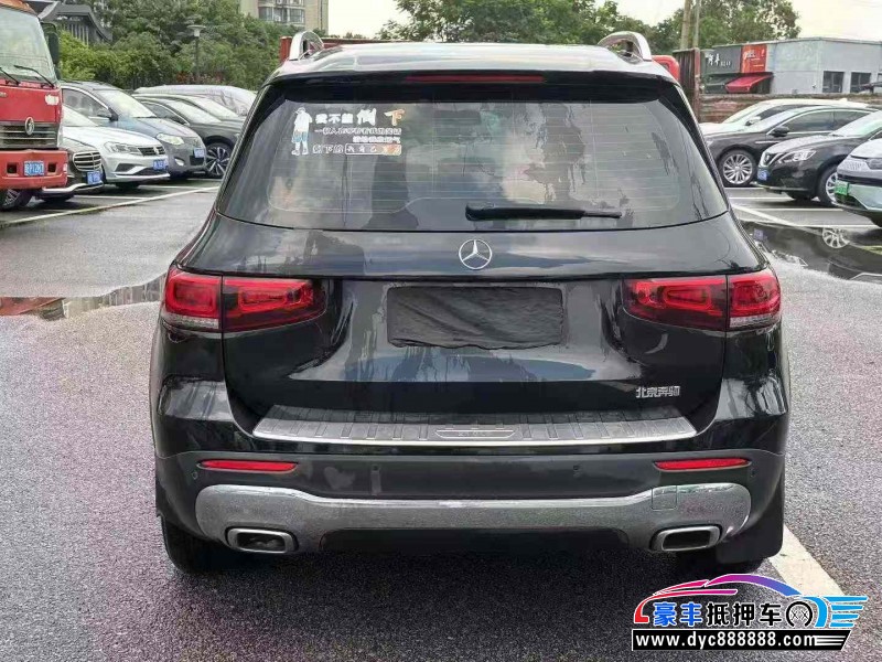22年奔驰GLB轿车抵押车出售