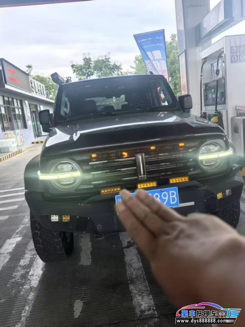 抵押车出售21年WEY坦克300轿车
