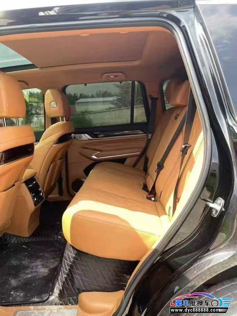 25年WEY坦克500轿车抵押车出售