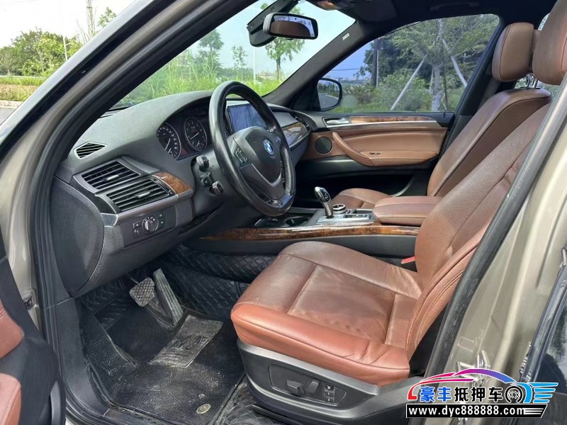 12年宝马X5轿车抵押车出售