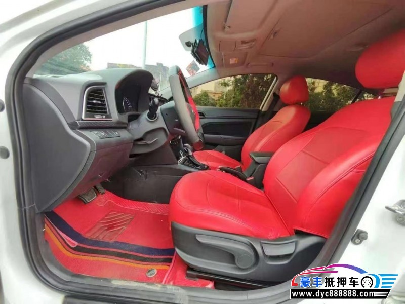 19年现代领动轿车抵押车出售