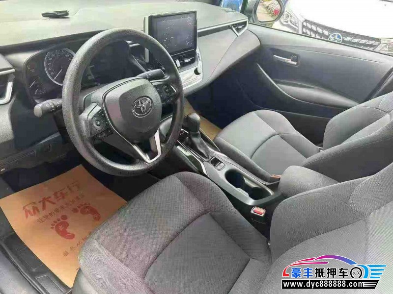 20年丰田雷凌轿车抵押车出售