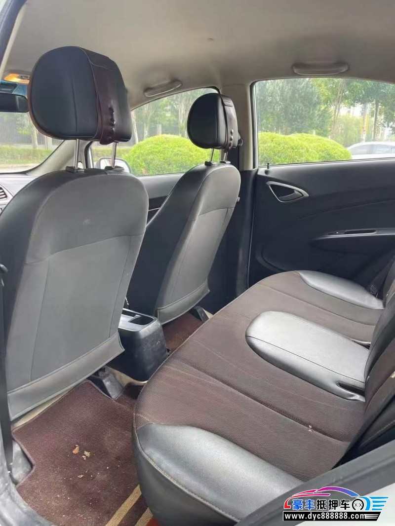 14年雪佛兰赛欧轿车抵押车出售