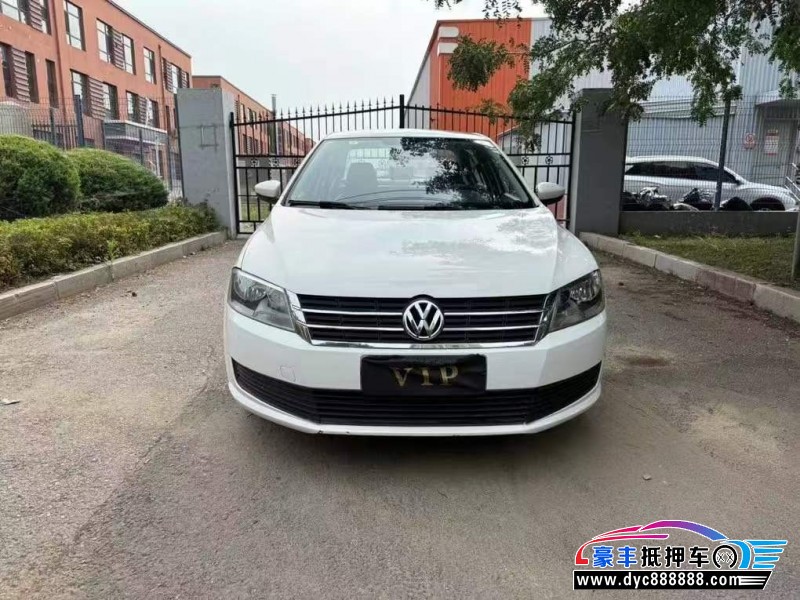 17年大众朗逸轿车抵押车出售