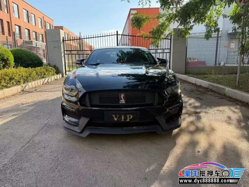 15年福特野马轿车抵押车出售