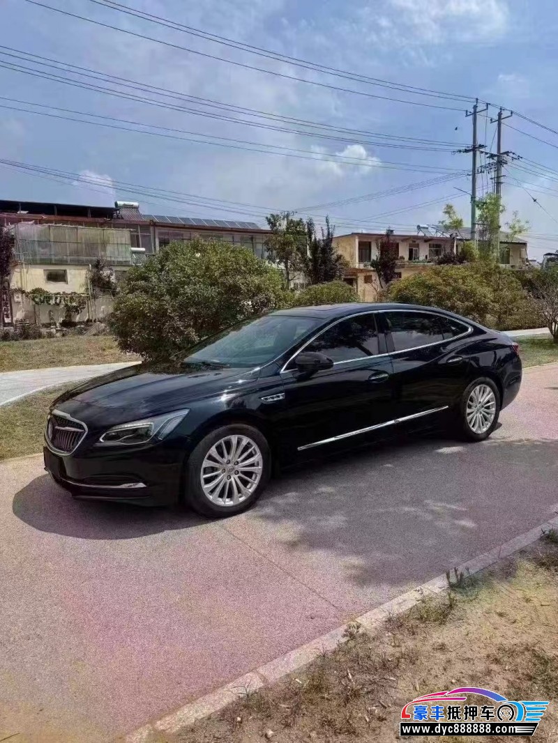 17年别克君越轿车抵押车出售