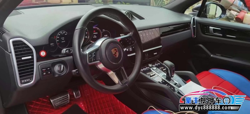 19年保时捷卡宴轿车抵押车出售