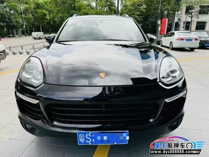 16年保时捷卡宴轿车抵押车出售