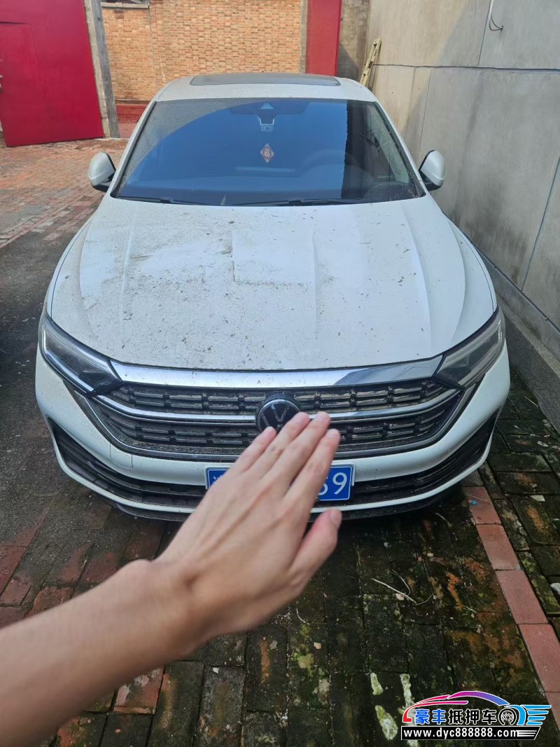 23年大众速腾轿车抵押车出售