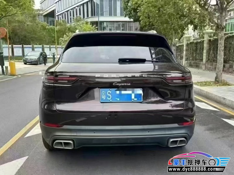 18年保时捷卡宴轿车抵押车出售