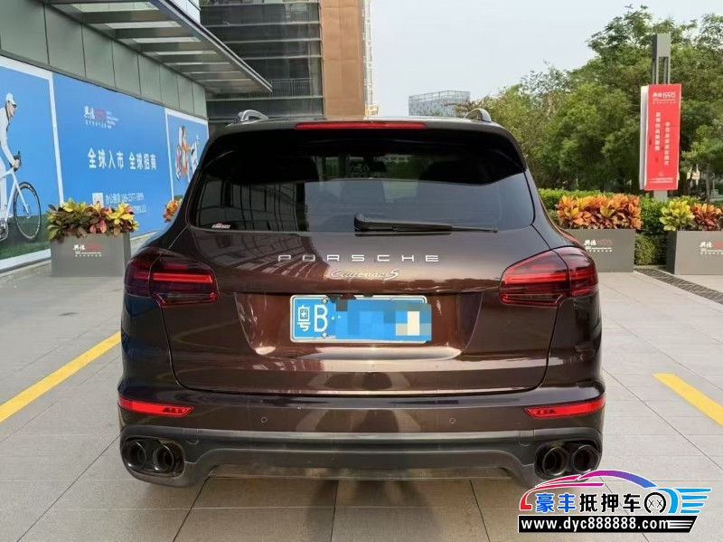 17年保时捷卡宴轿车抵押车出售