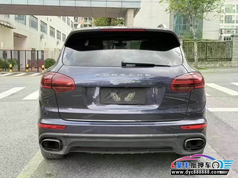 18年保时捷卡宴轿车抵押车出售