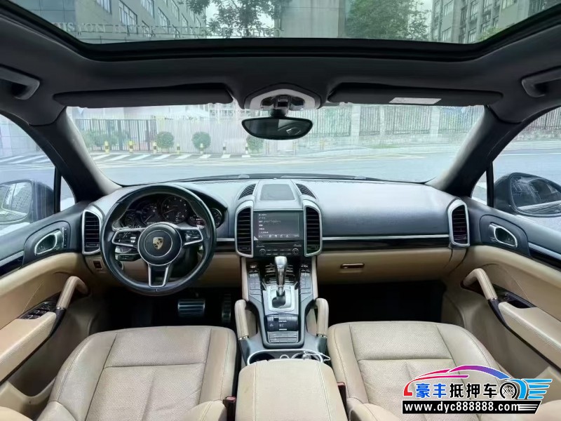 18年保时捷卡宴轿车抵押车出售