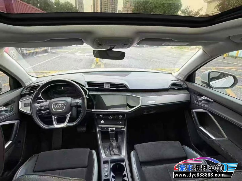 19年奥迪Q3轿车抵押车出售