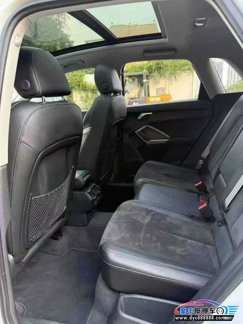 19年奥迪Q3轿车抵押车出售