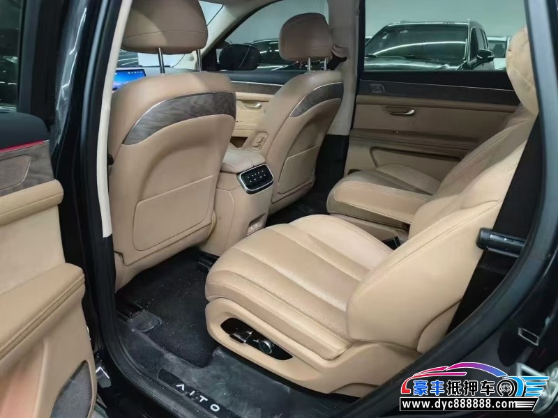 22年华为问界轿车抵押车出售