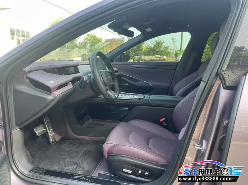 25年小米SU7轿车抵押车出售