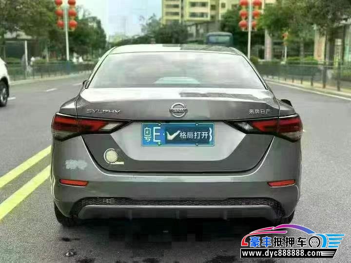 21年日产轩逸轿车抵押车出售