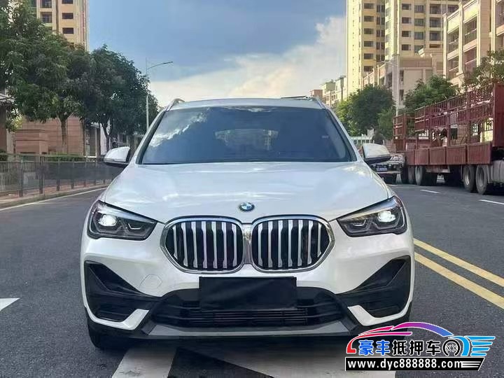 21年宝马X1轿车抵押车出售
