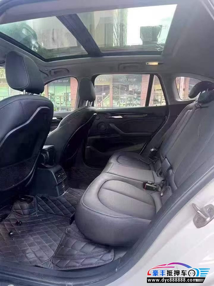 21年宝马X1轿车抵押车出售