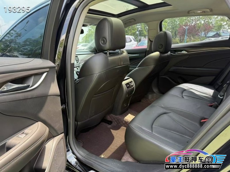 21年别克君越轿车抵押车出售