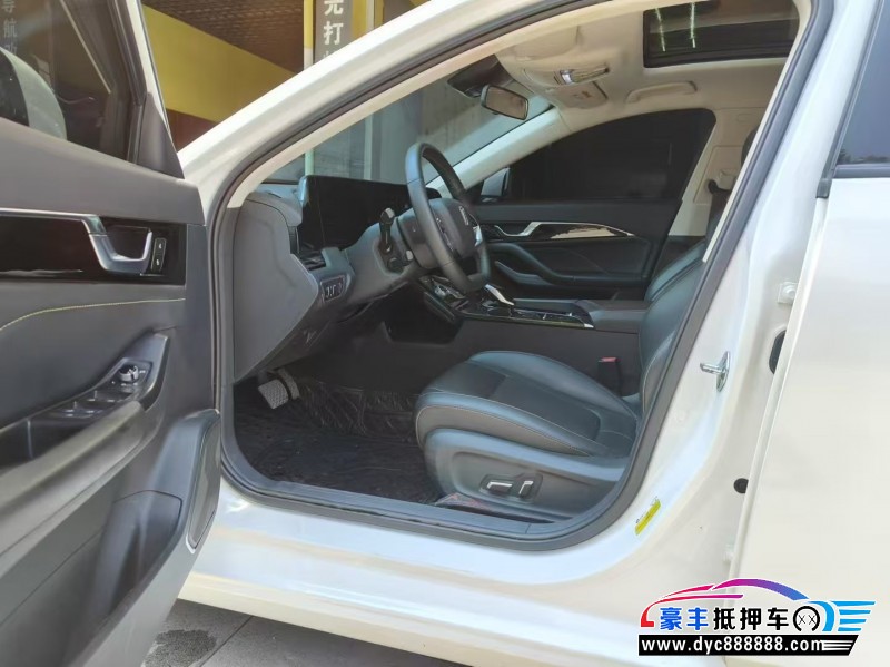 23年奔腾B70轿车抵押车出售