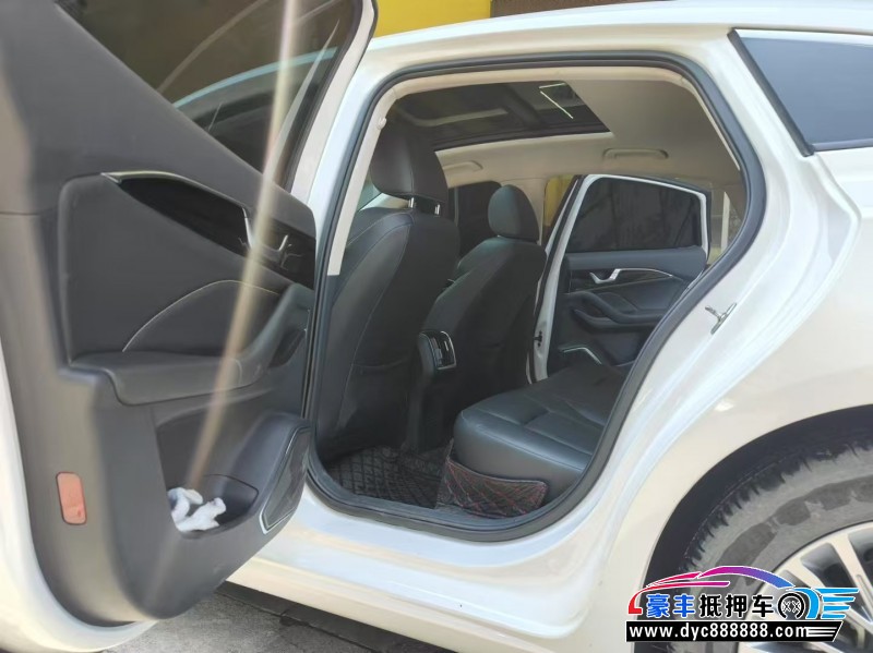 23年奔腾B70轿车抵押车出售