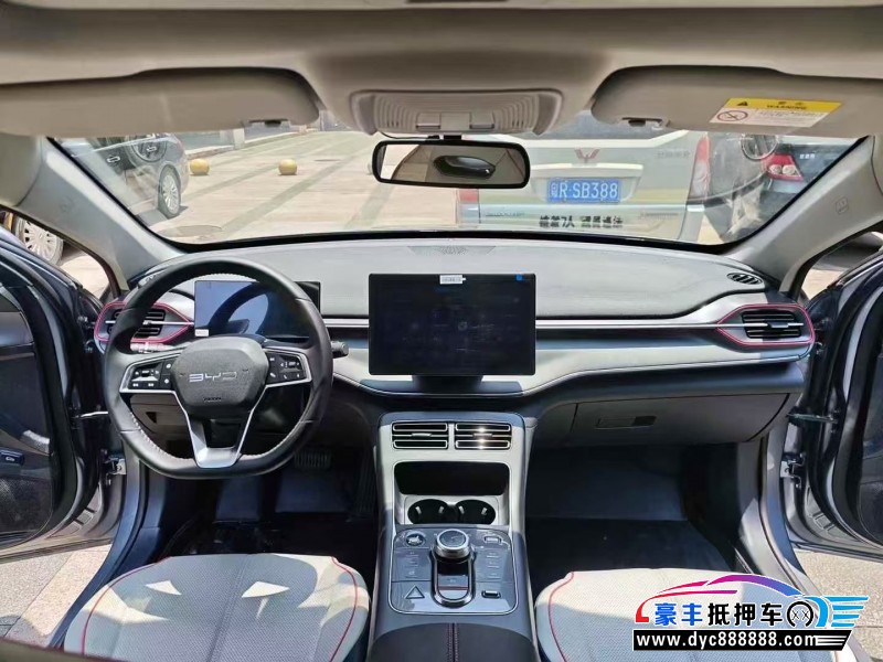 22年比亚迪驱逐舰轿车抵押车出售