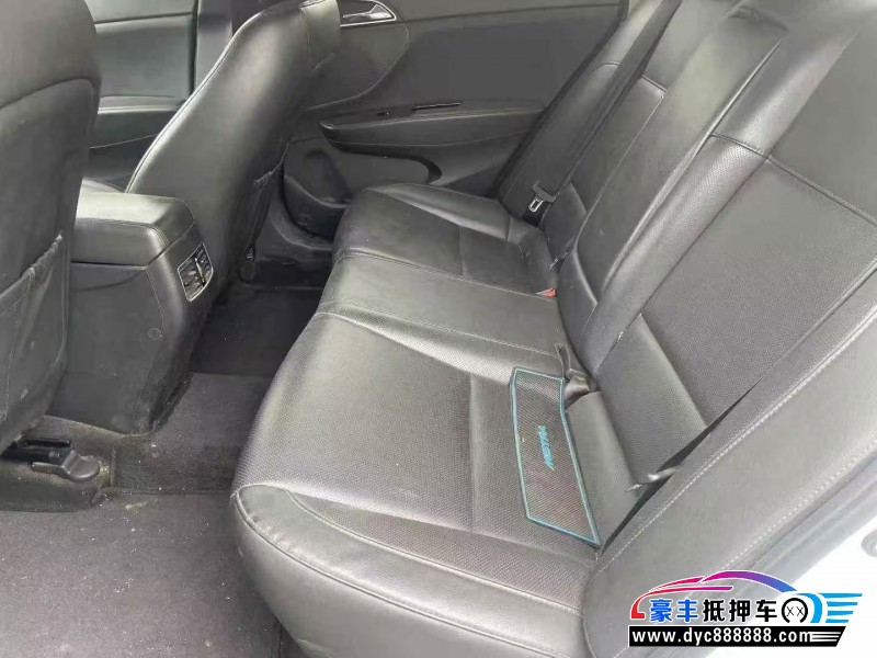 20年现代名图轿车抵押车出售