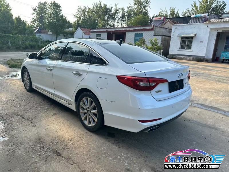 15年现代名图轿车抵押车出售