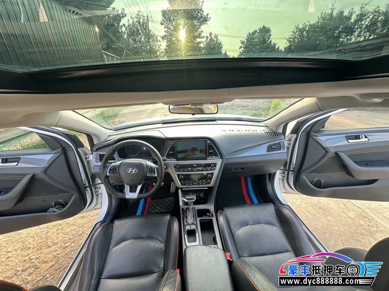 15年现代名图轿车抵押车出售