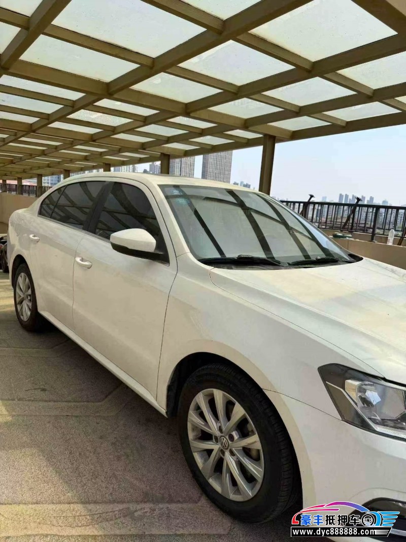 16年大众朗逸轿车抵押车出售