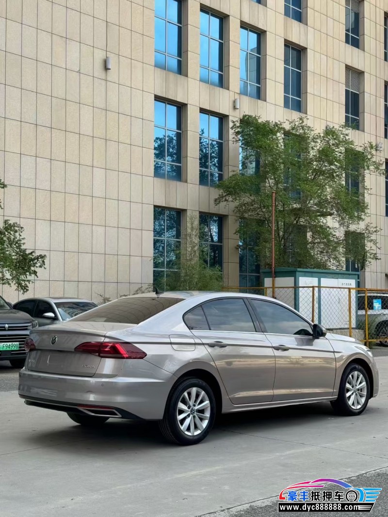 21年大众宝来轿车抵押车出售