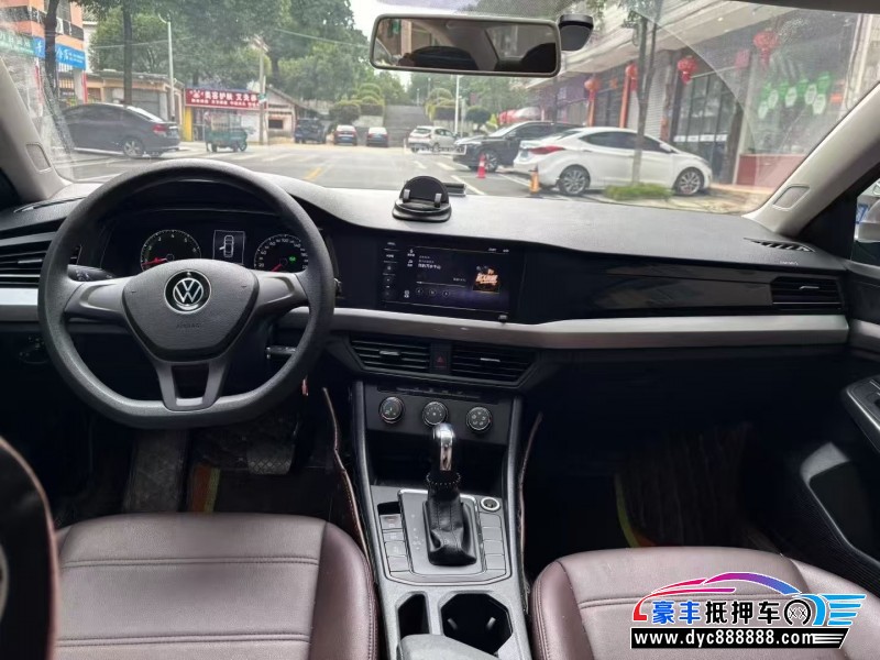 21年大众宝来轿车抵押车出售