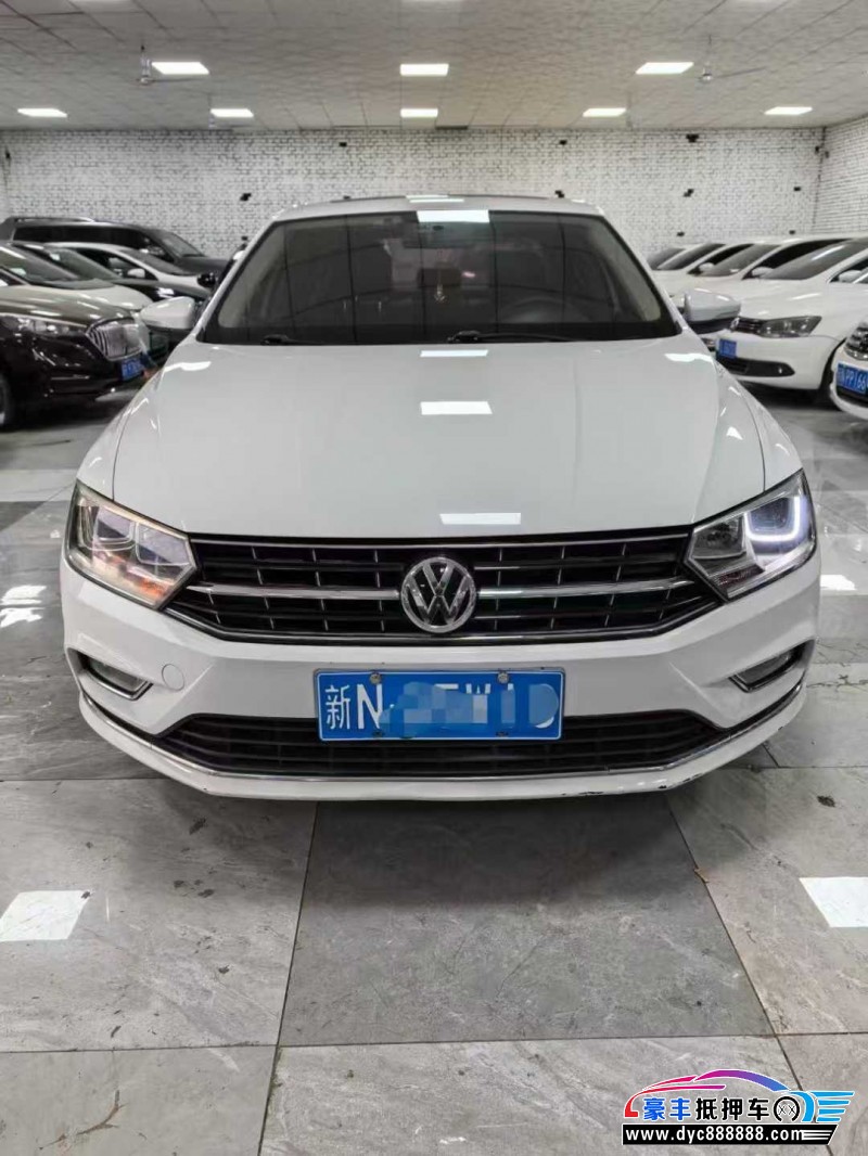 抵押车出售16年大众宝来轿车
