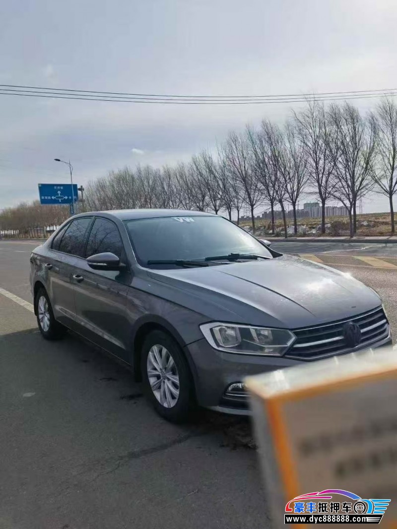 16年大众宝来轿车抵押车出售