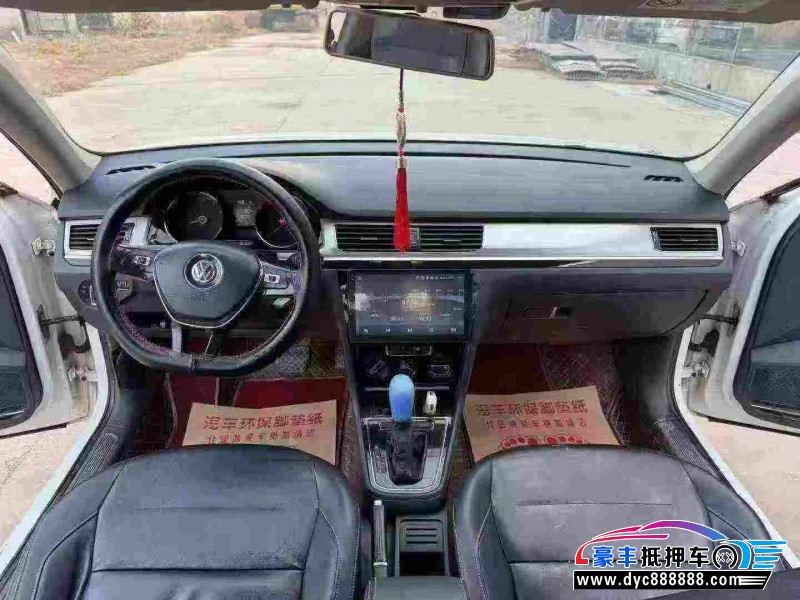 18年大众宝来轿车抵押车出售