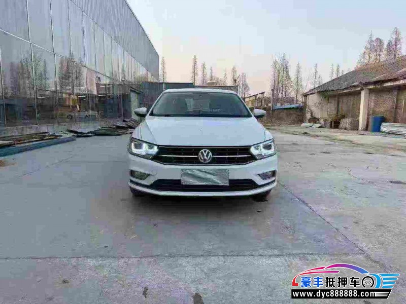 18年大众宝来轿车抵押车出售