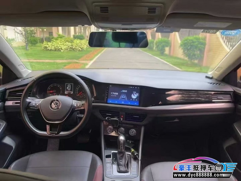 18年大众宝来轿车抵押车出售