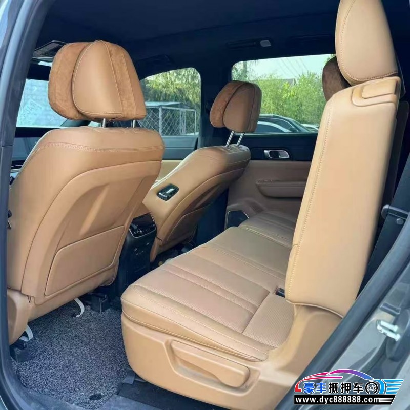 21年理想ONE轿车抵押车出售