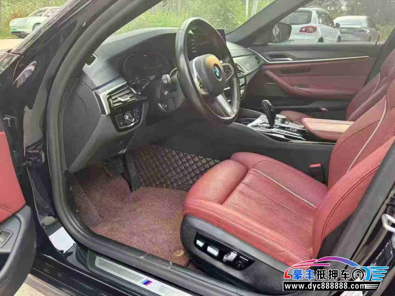 21年宝马5系轿车抵押车出售