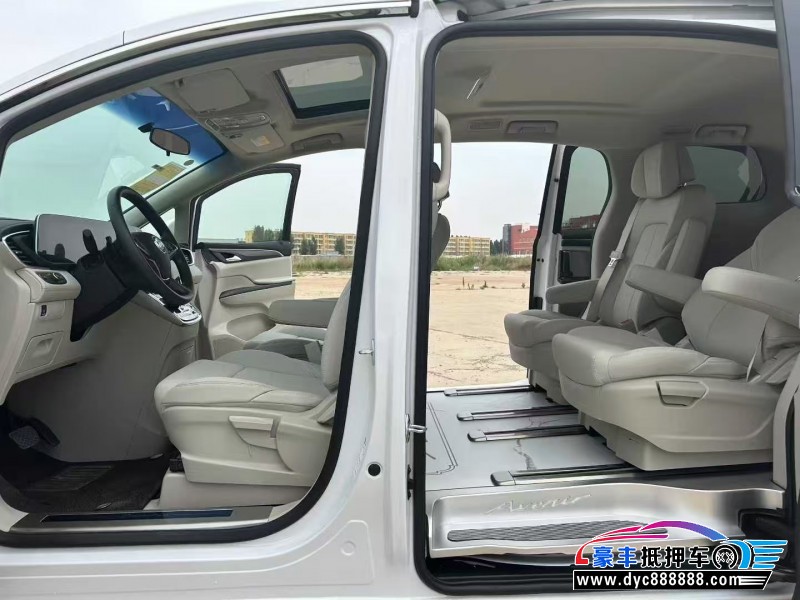 24年别克GL8轿车抵押车出售