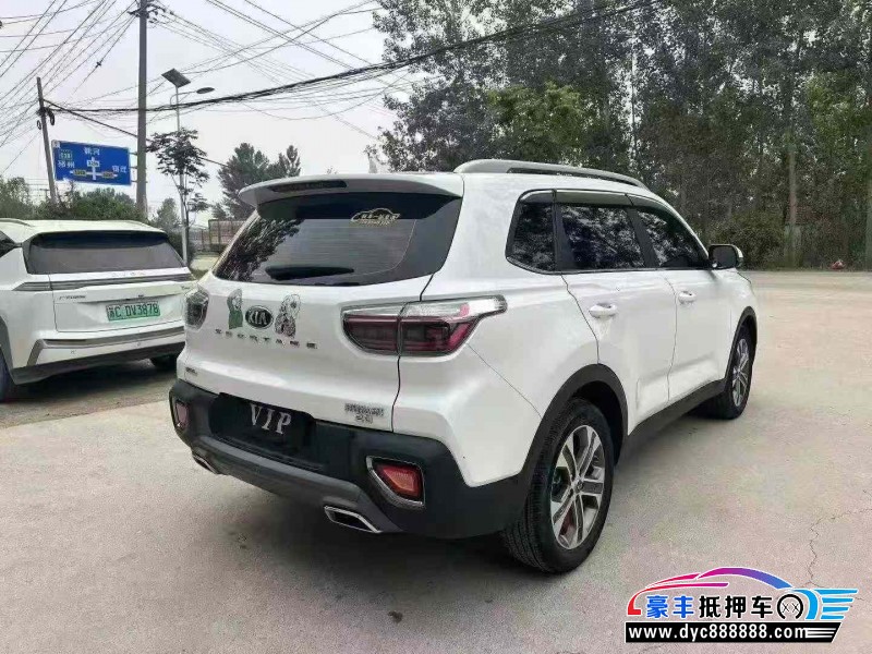 21年起亚智跑轿车抵押车出售