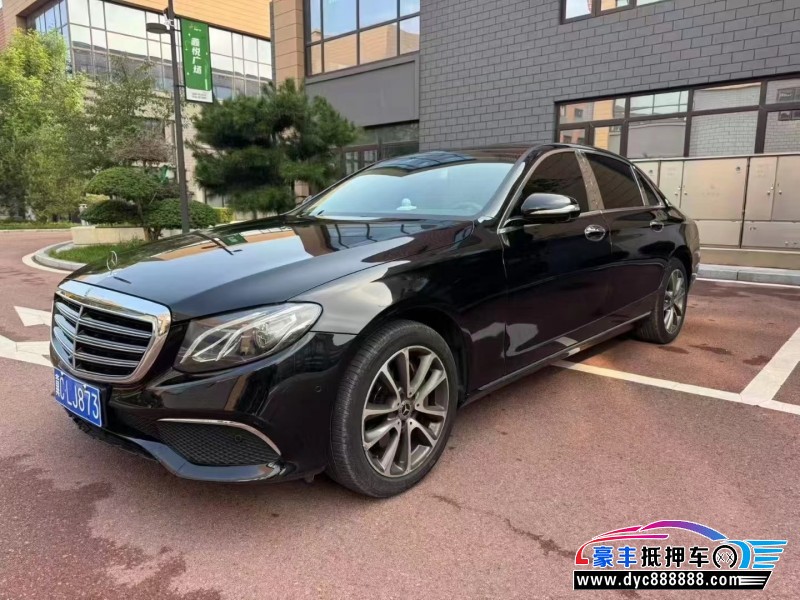17年奔驰E轿车抵押车出售