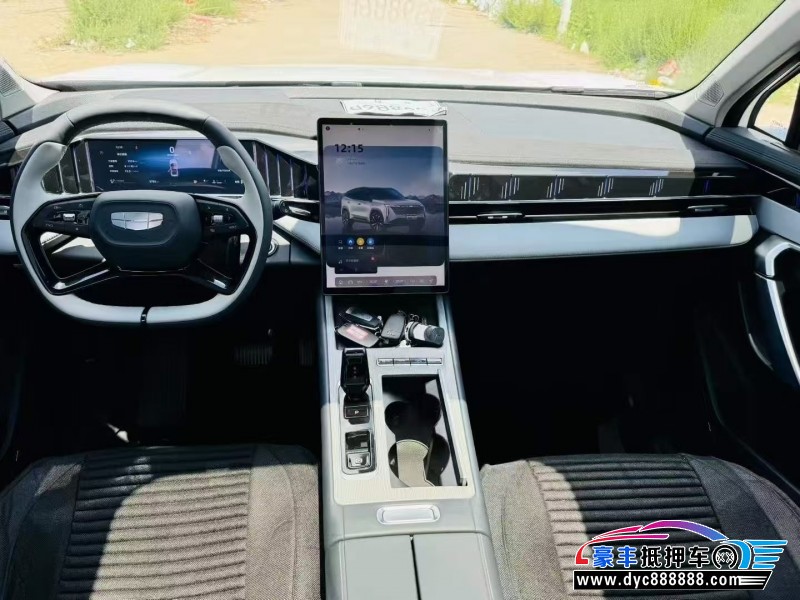 25年吉利博越轿车抵押车出售