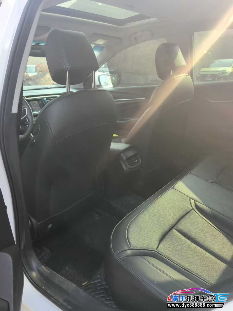 21年别克英朗轿车抵押车出售