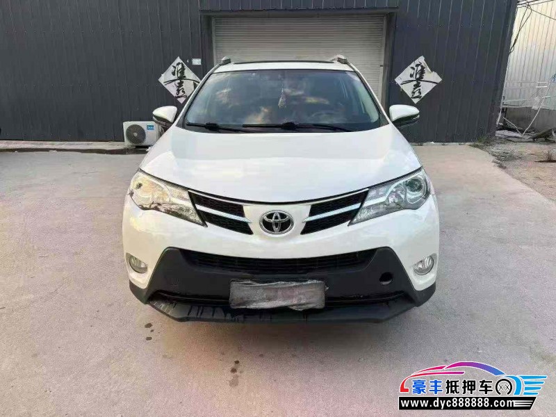 16年丰田RAV4轿车抵押车出售