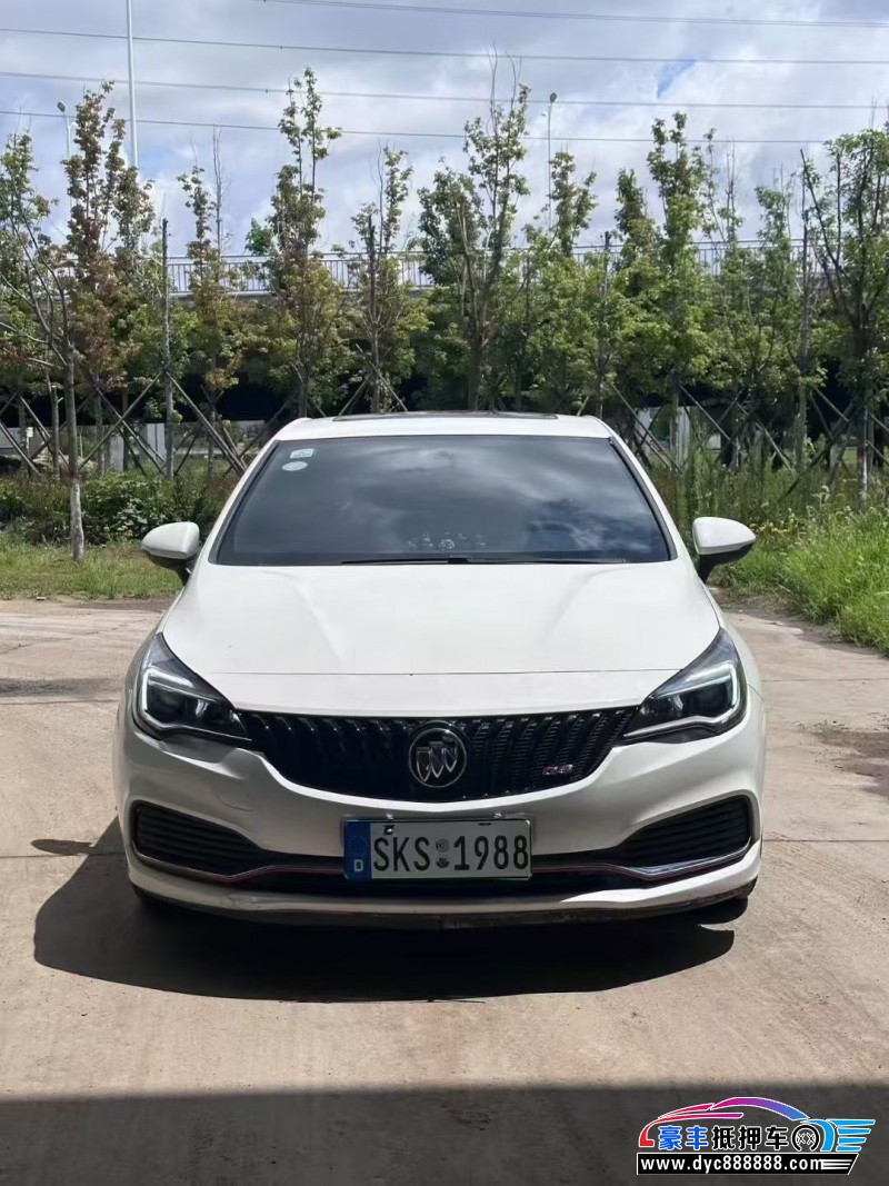 18年别克威朗轿车抵押车出售