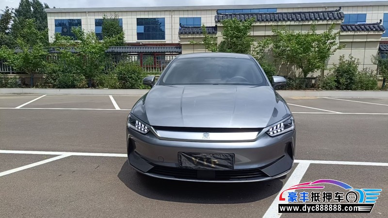 抵押车出售24年比亚迪秦轿车