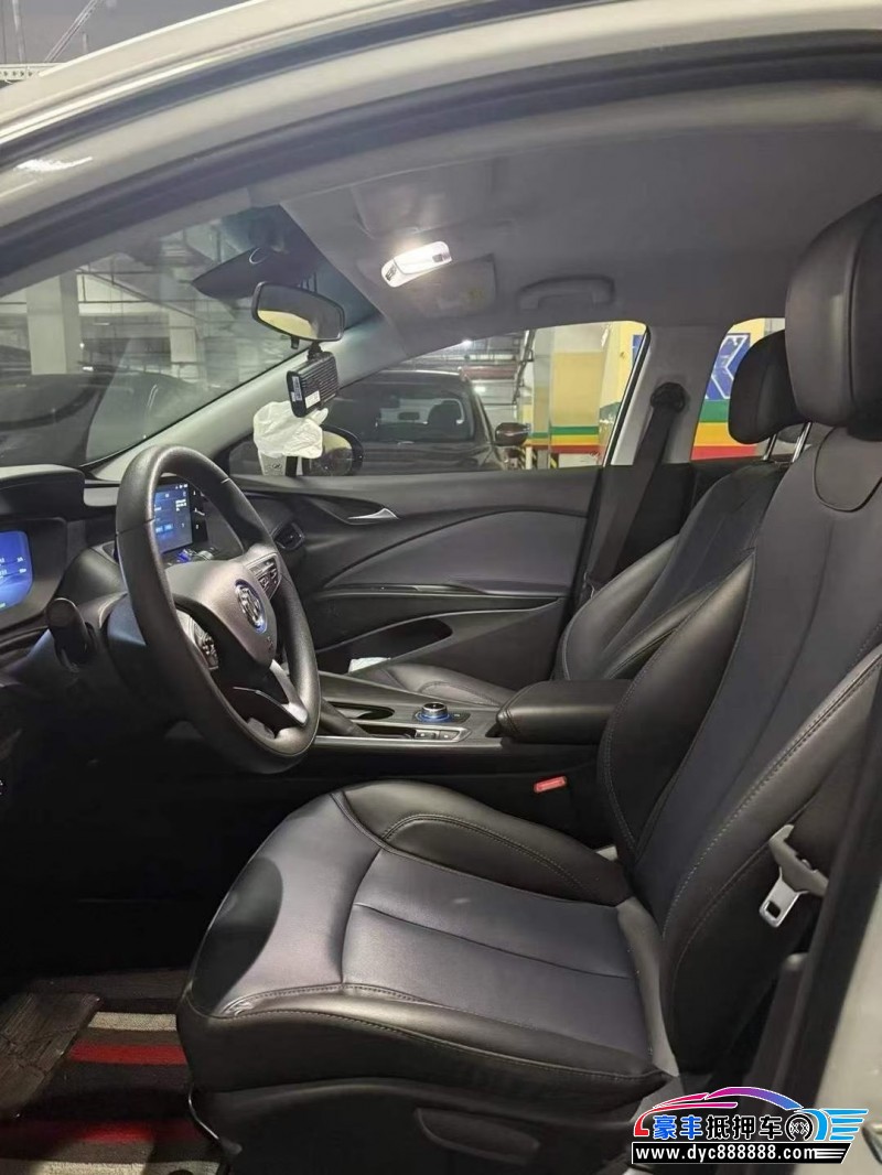 23年别克微蓝轿车抵押车出售